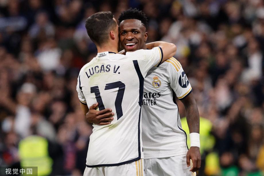 89岁天际老奶奶现身B社《上古5》官方X 报平安庆圣诞