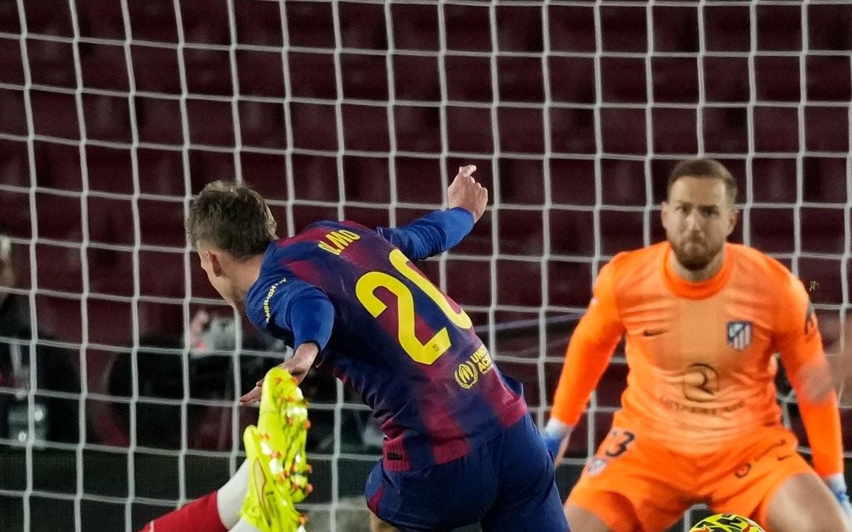 鲁能中卫位置或迎强援