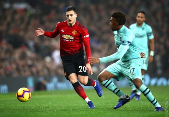 无缘开门红！U23国足0-0伊拉克 李昊屡献神扑U23国足1射正